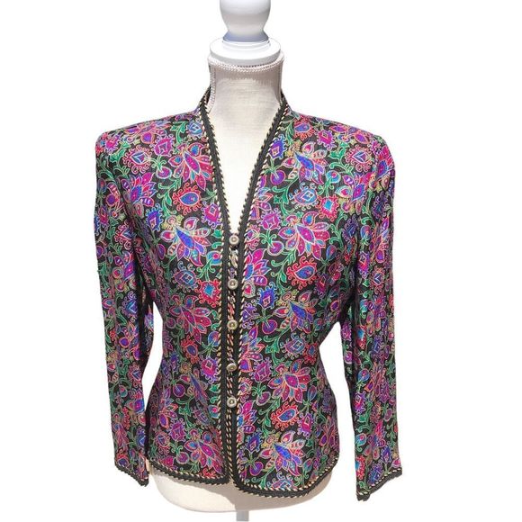 Papell Boutique Jackets & Blazers - Papell 💯 Percent Silk Size 8P Blazer
